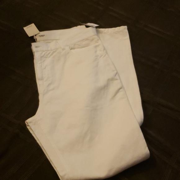 Designer - Picture 2 of 6